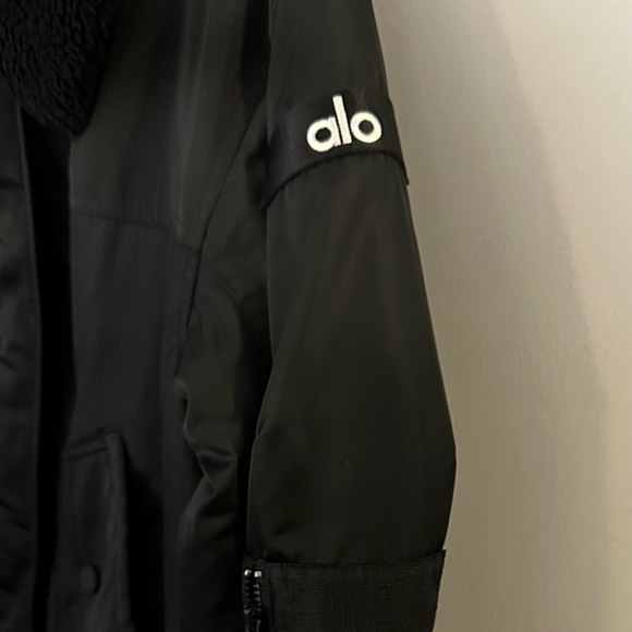 ALO Yoga Black Bomber Jacket with Faux Fur Collar - Picture 2 of 4